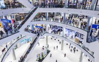 Grand centre commercial